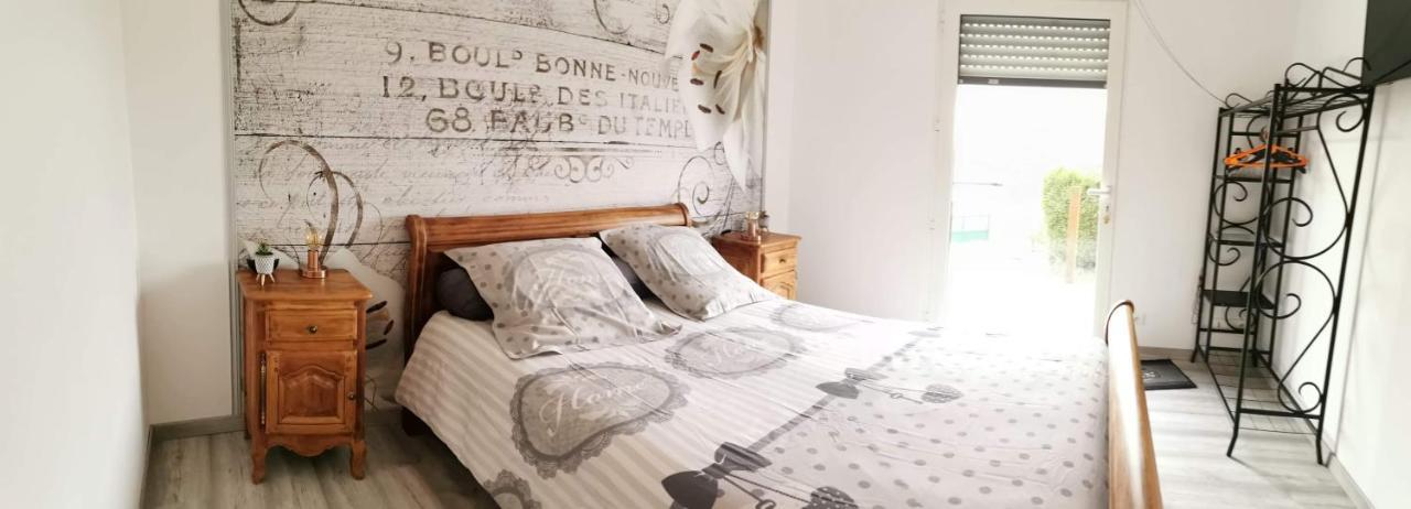 Maison En Ossature Bois Plaintel Exteriör bild